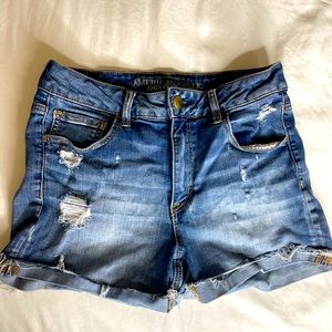 COPY - American Eagle High Rise Shortie shorts